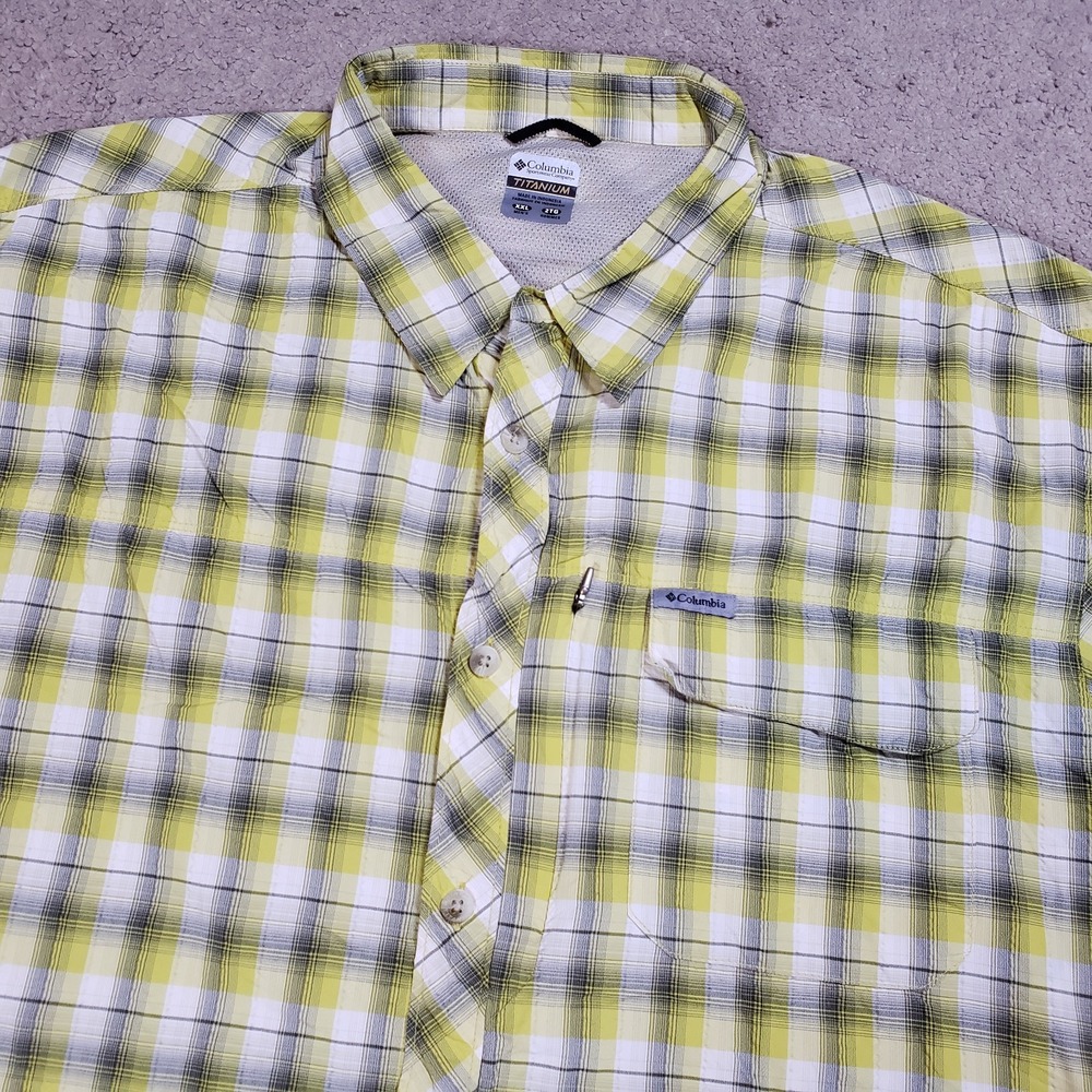 Columbia Shirt Men XXL Titanium Vented Seersucker Short Sleeve Button Up Fishing
